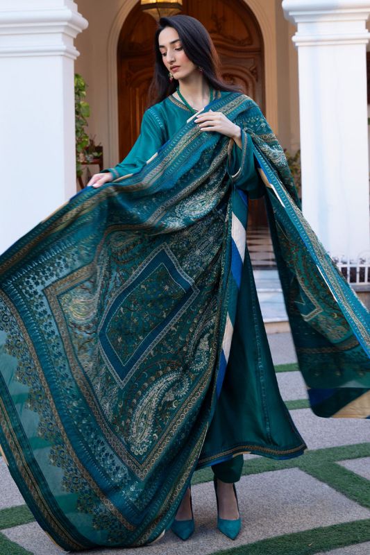 Picture of Esme Shawl