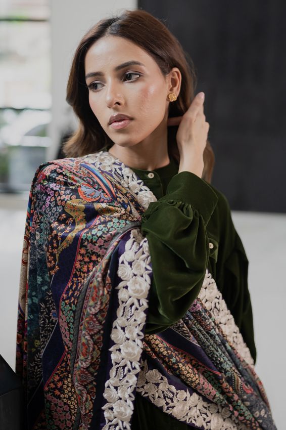 Zaina Shawl