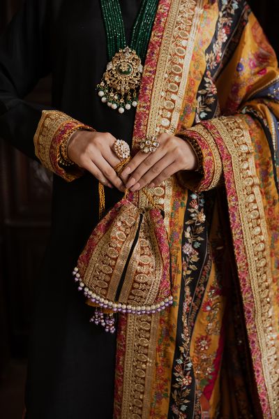 Picture of Zarnish Shawl