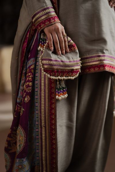 Picture of Arwina Shawl