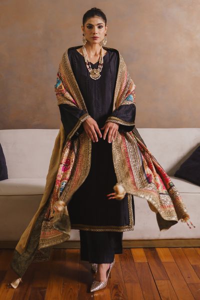 Picture of Zafira Shawl