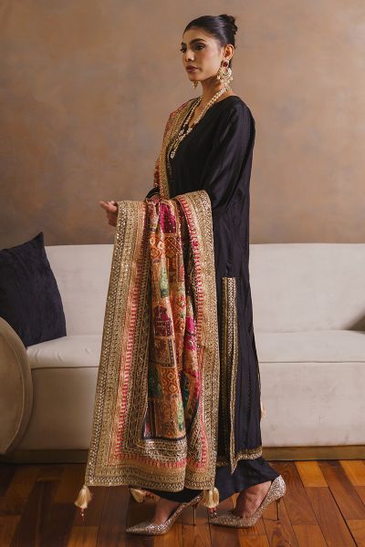 Picture of Zafira Shawl
